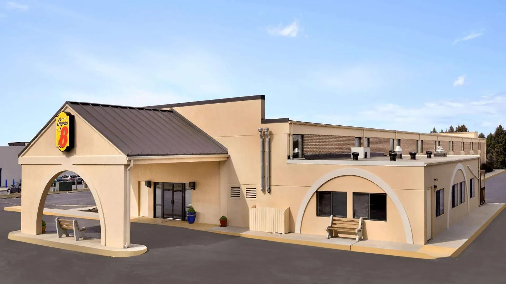 6 Smart Super 8 Hotels in Blue Ridge Mountains Worth Booking